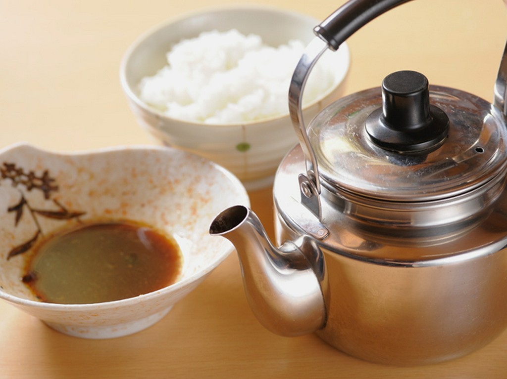 シメに必ず味わいたい、絶品のお茶漬け