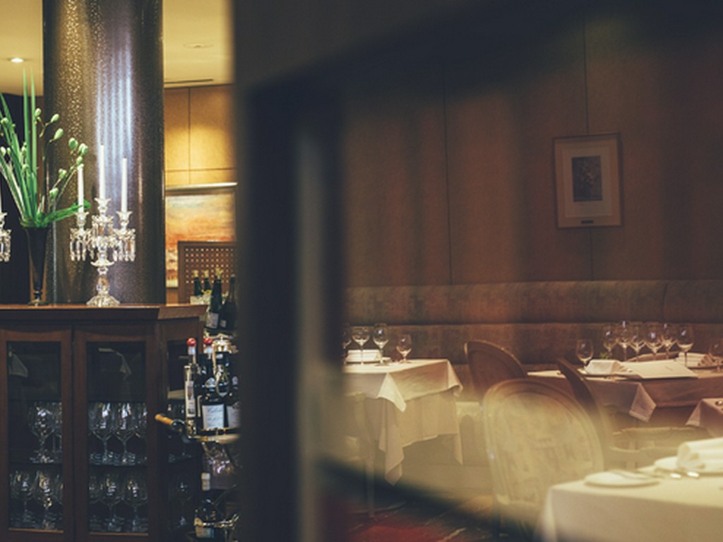 数々の思いでの日に華を添えるグランメゾン