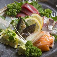 季節のお刺身盛り合わせ
