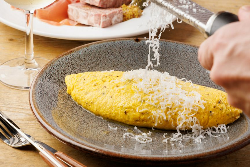 焼きたて黒トリュフオムレツ