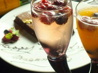 記念日や誕生日を彩る、充実した内容のコース料理