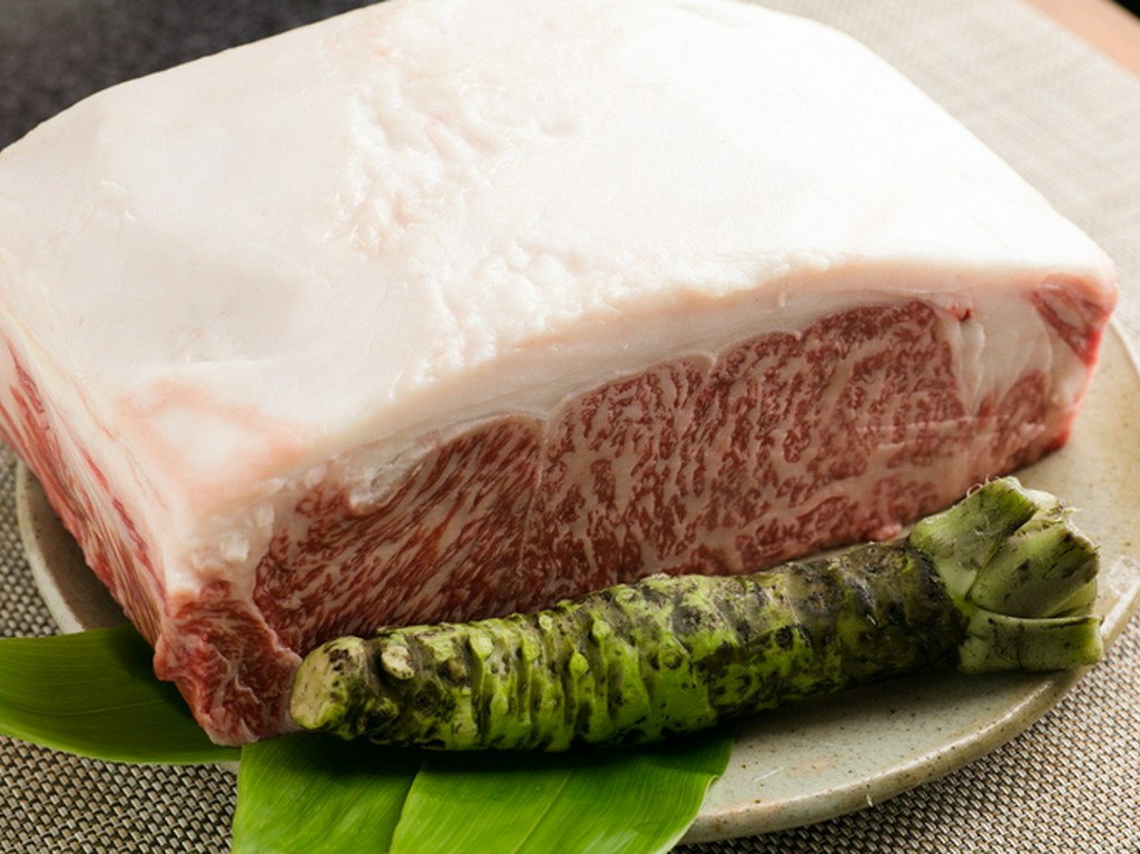 地元ならではの味を満喫。仙台の素材を使ったメニューの数々