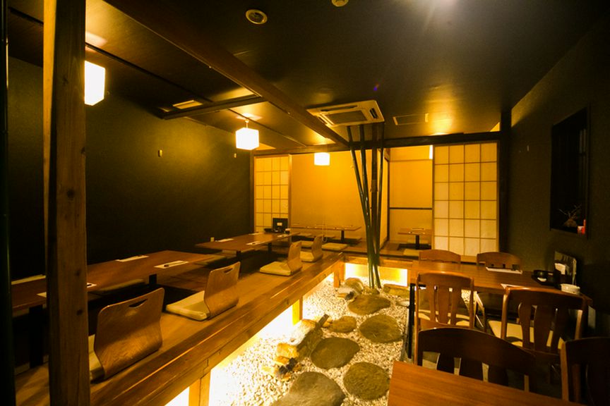 あたたかい照明が作り出す空間で過ごす、至福のひと時