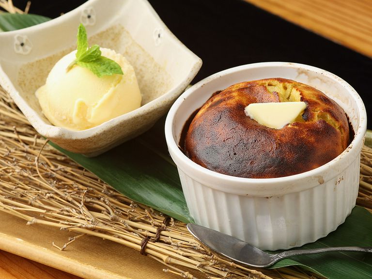 いい香りが漂う『安納芋のふんわりスウィートポテト バニラアイス添え』