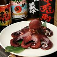 特別な調理法で、柔らかく仕上がっています。小さめオーダーもOKです。お好みの日本酒と合わせて。