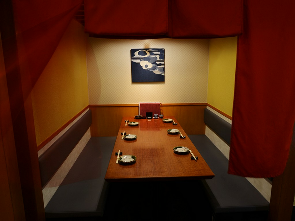 おもてなしに相応しい、季節のコース料理各種ございます