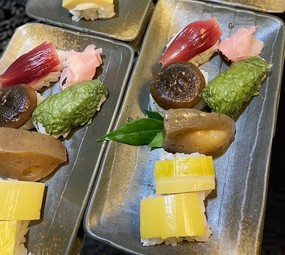 【1年中やりゆうきね♪】土佐の田舎寿司　盛り合わせ♪