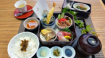 １０食限定ランチ　優   <要予約 >             