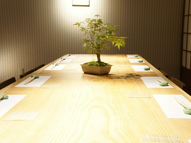 プライベートな時間を過ごせる、居心地のよい個室空間