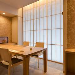 完全個室を8部屋完備