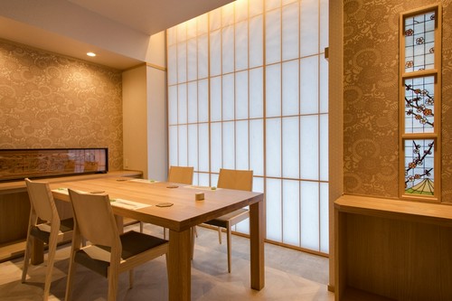 完全個室を8部屋完備