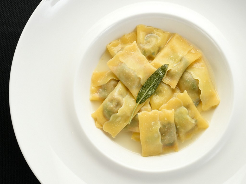 様々な詰めものが入った『アニョロッティ』