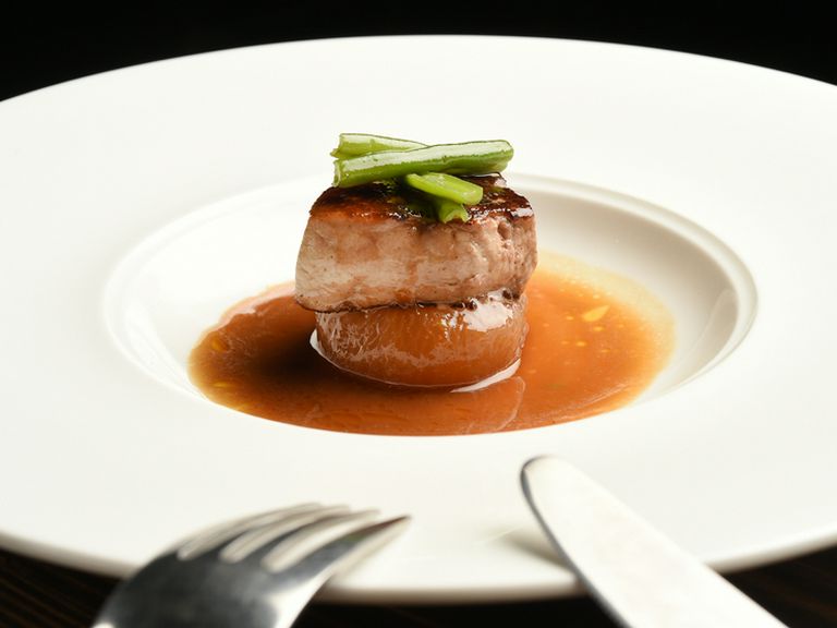 クラシカルな技が光る『フォアグラと大根のブレゼ』