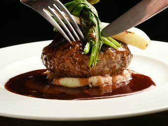 フォアグラの入った和牛ハンバーグ