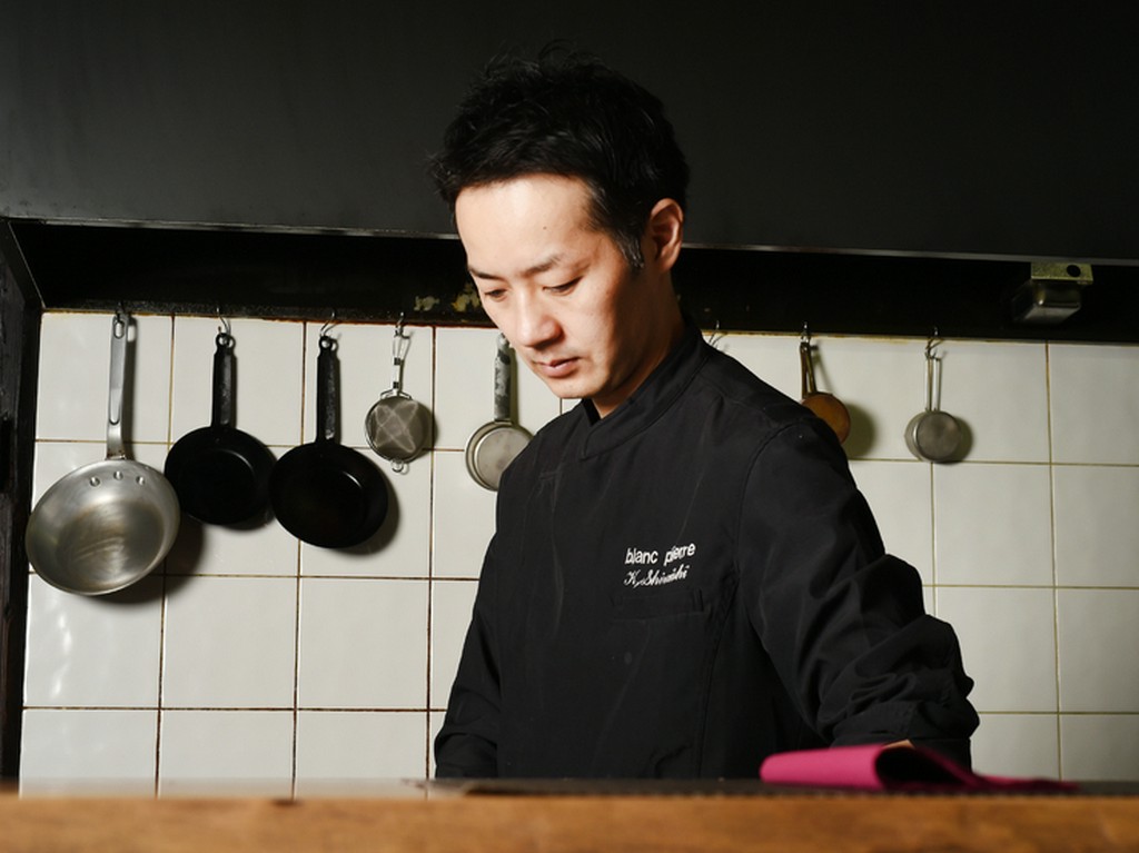 料理だけでなく、会話も楽しんでいただける雰囲気づくりを