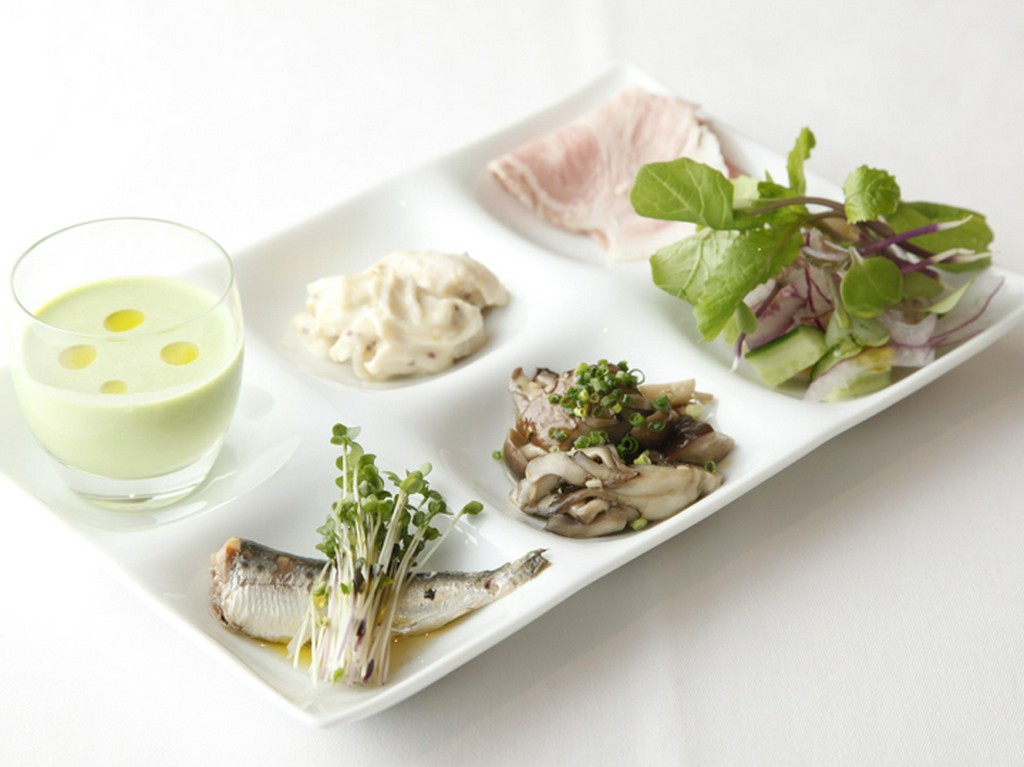 季節を感じる『前菜盛り合せ』