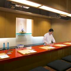 時がたつにつれ、心に沁みこんでゆく癒し系のお店を目指して