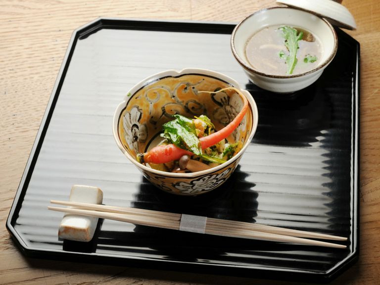 香り豊かに太刀魚を味わい尽くす『太刀魚の酢洗いりんご酢がけ』