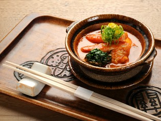 主に京都近郊の食材を用い、野菜は自ら毎朝収穫しています