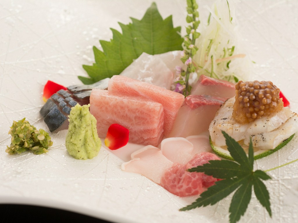 大将自らが市場に赴き、確かなものを見極めて仕入れています