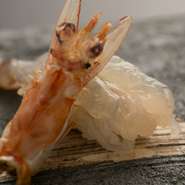 カウンター席もご用意しておりますので、お気軽にお越しくださいませ☆