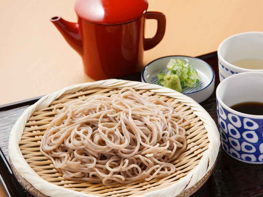 薫り高く喉越しの楽しめる『挽きぐるみ蕎麦　ざる』　