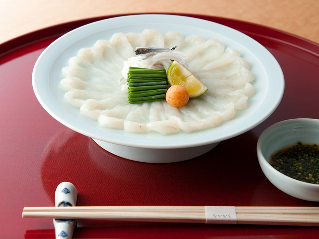 厳選されたふぐの旨みを、さまざまな味わいで堪能できる『ふぐコース』　※10月～3月限定