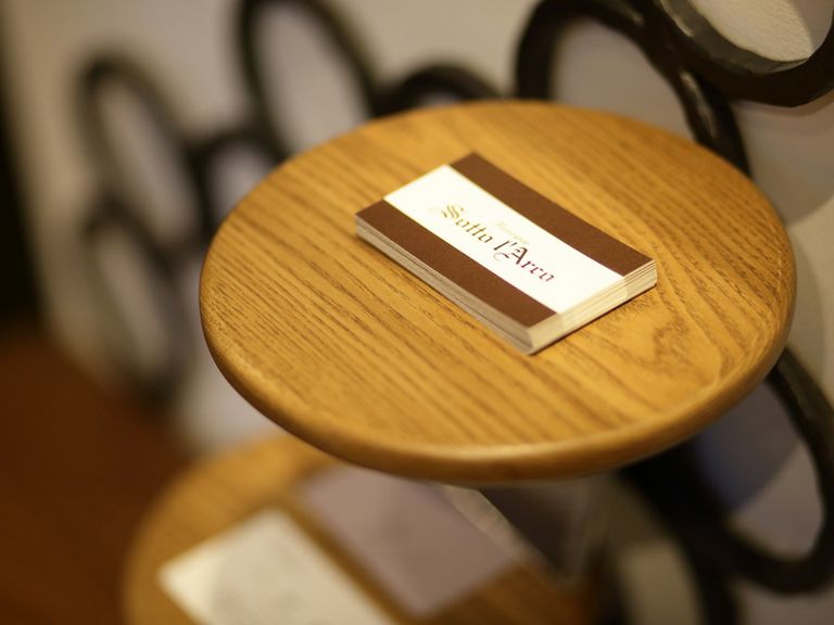 銀座の一等地にひっそりと佇む、半地下のイタリアンレストラン