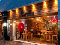 『肉バル』の本領発揮！白・赤ワイン・生スパークリングも飲み放題！