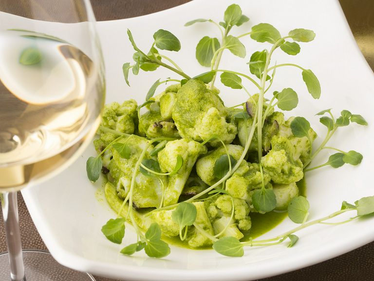 とっておきの食材、そのおいしさを活かした料理