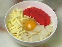 「めちも天」はお好み焼きです。

もんじゃ焼きでも人気な組み合わせ
「（め）明太子 （ち）チーズ （も）もち」
お好み焼きでも大好評！！