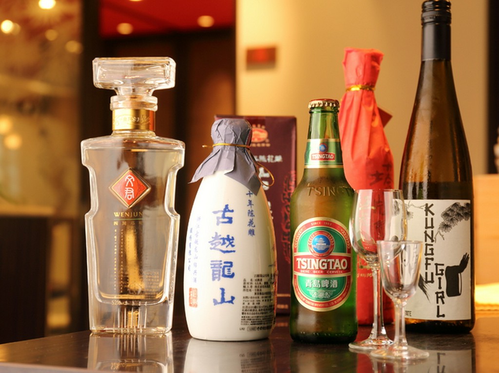 しっとりと落ち着いた空間で、ゲストの胃袋を掴む