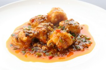 女性からの人気が高い『ムキエビの四川式チリソース』