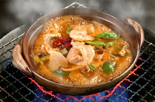 さまざまな具材の旨みが生きる『四川屋台風 ごった煮』
