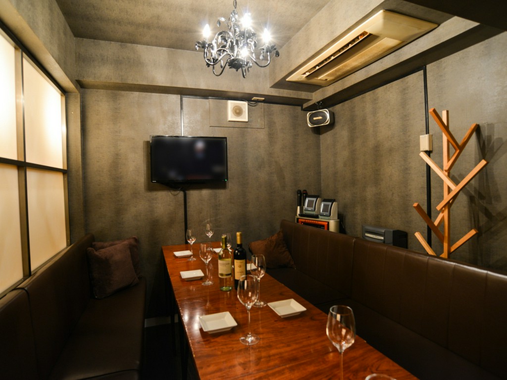 華やいだ気分に浸れる、6～15名様の完全個室をご用意