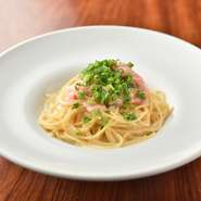 隠し味にわさびと醤油を加えた、当店人気No.1のクリームパスタです。