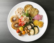 こだわり新鮮野菜をシンプルに『焼き野菜盛り合わせ』