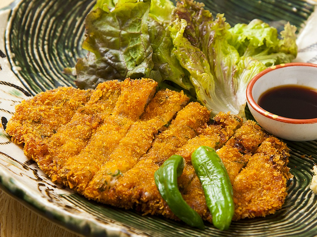 ピリ辛味でお酒がすすむ、広島名物『がんす』