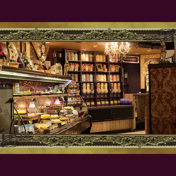 店内も必見。窓からの景色◎ 内装のかわいらしさ◎