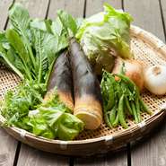 奈良南部の肥沃な土で育った野菜の土の香りを生かして食卓へ