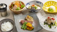 黒毛和牛のステーキコース
☆突き出し
☆サラダ
☆焼野菜
☆黒毛和牛ロース肉120ｇ
☆お食事
　・神戸ライスの白ご飯
　・赤だし
　・香の物
☆アイスクリーム
☆コーヒー又は紅茶