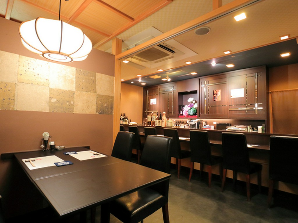 駅から近い隠れ家的なお店。お一人様も歓迎です