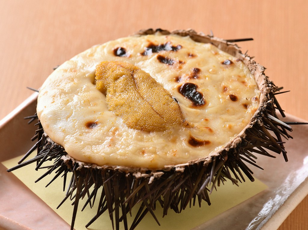 数ある一品料理の中で不動の人気を誇る『自家製うに屋のウニグラタン』