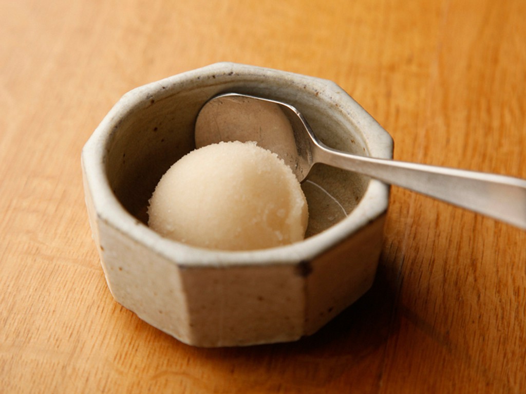 最後の楽しみ、さっぱりとした冷たさが嬉しい『自家製シャーベット』