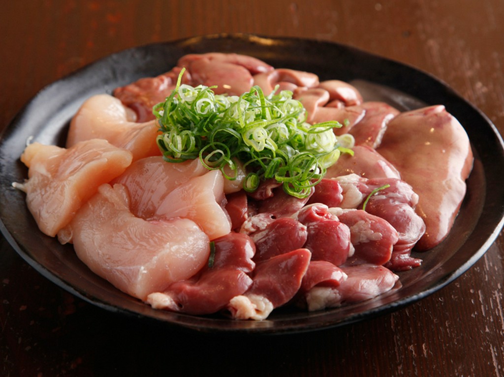 当日仕入れる国産鶏のみを使用。味わうたびに感じる鮮度の良さ