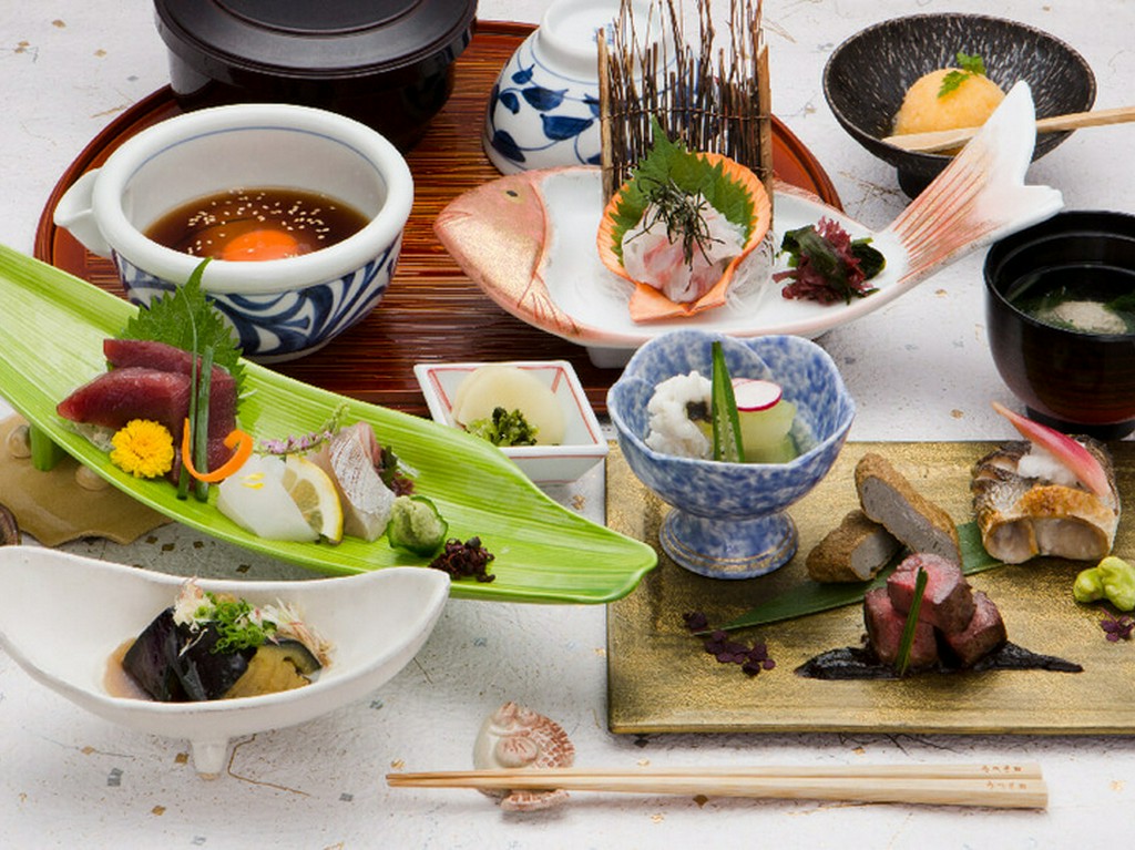 かどやを満喫していただけるコースメニューをご用意しております