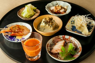 時代で変化してきた『前菜の盛り合わせ』はまさに等身大の自分