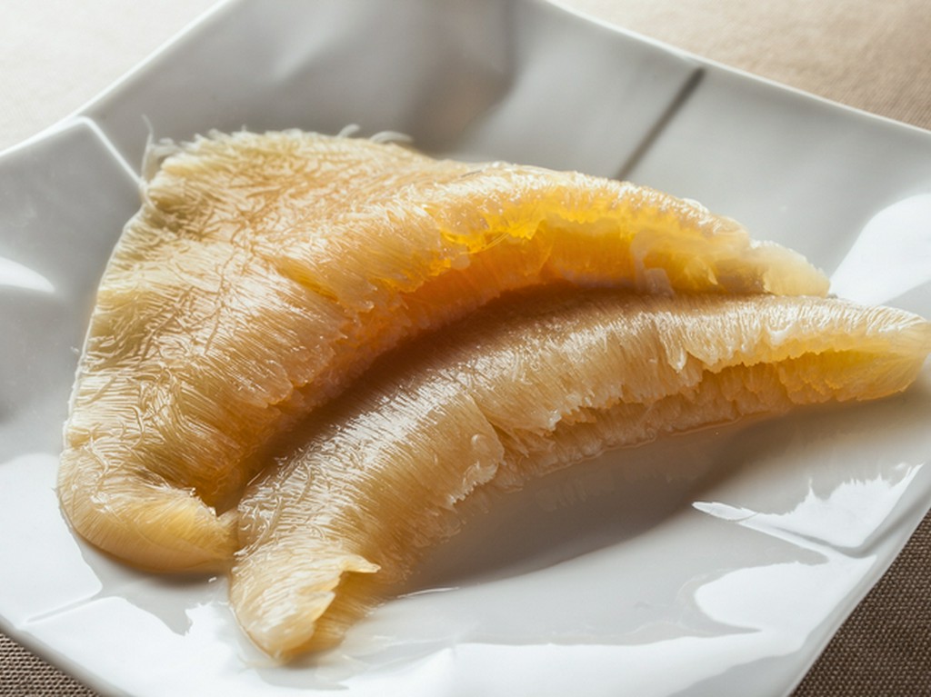 気仙沼産のフカヒレは無くてはならないメイン食材のひとつ