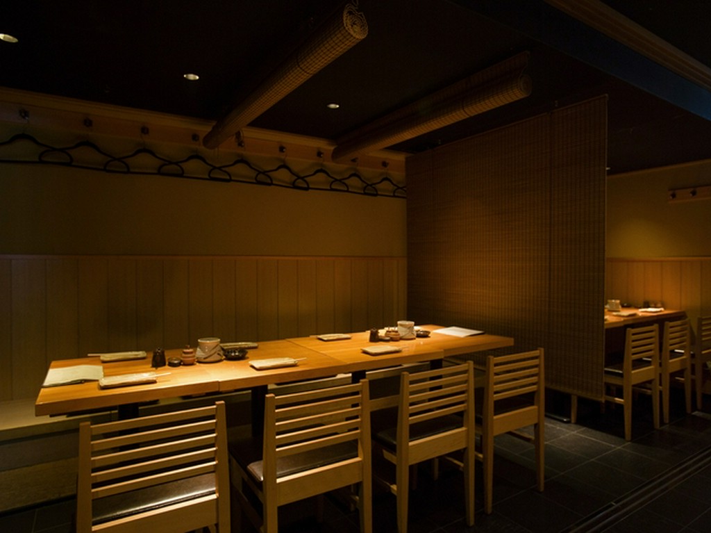 個室と半個室はTPOに合わせて使い分け