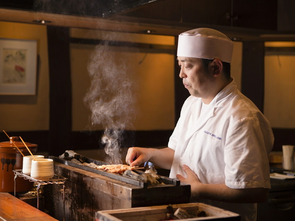 誰もが奔放に焼き鳥を楽しめる雰囲気を大切に